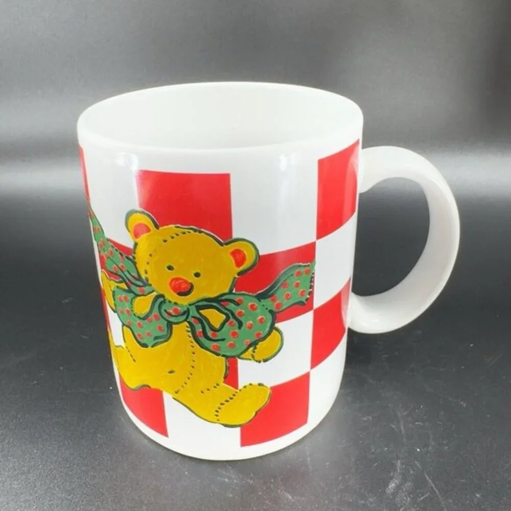 Vintage Waechtersbach Christmas Mugs Cups Stocking and‎ Bear Mug Set 2 Pottery